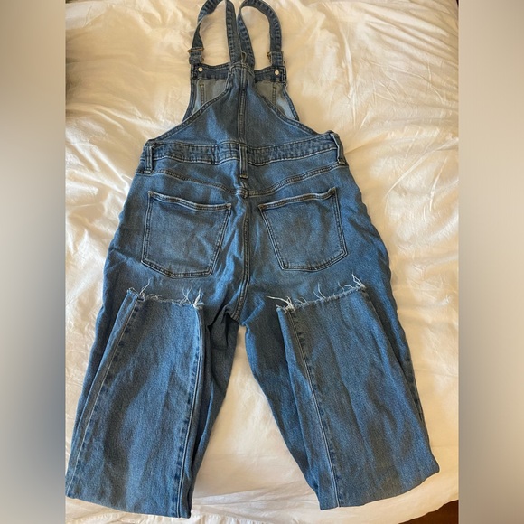 Women's Denim Overalls - Universal Thread™ Medium Wash - Picture 3 of 6